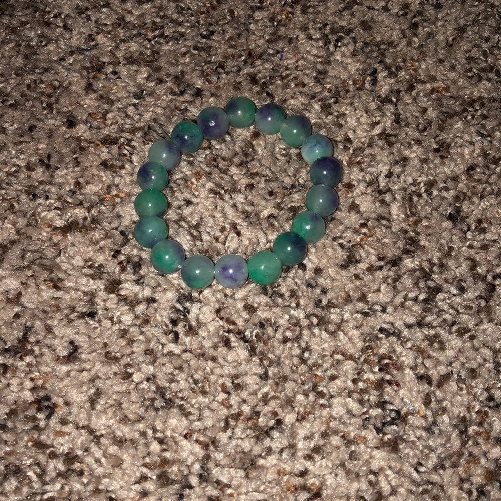 A blue and purple bracelet